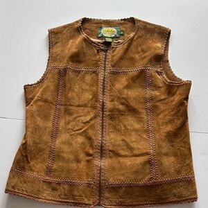 Cabela's Women's Brown Suede Zip Vest with Braided Trim